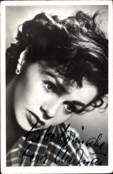 Photo actress Vera Molnar, portrait, autograph