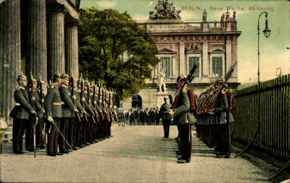 Postcard Berlin Mitte, Alexanderplatz, Neue Wache, replacement