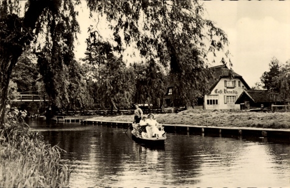 Ak Lehde Lübbenau im Spreewald, Café Benedig, Boot auf dem Wasser, idyllische Landschaft