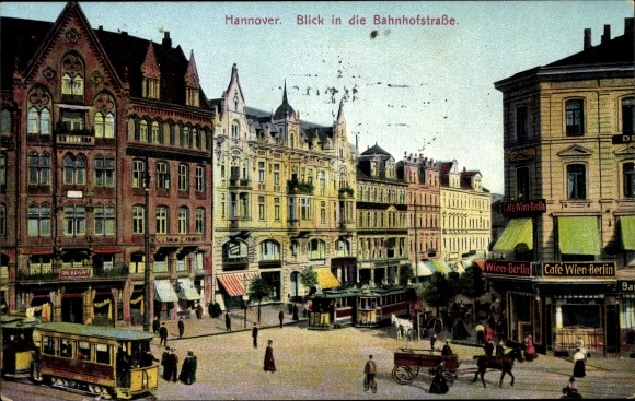 Postcard Hanover in Lower Saxony, view of Bahnhofstrasse, tram line 8, Cafe Wien
