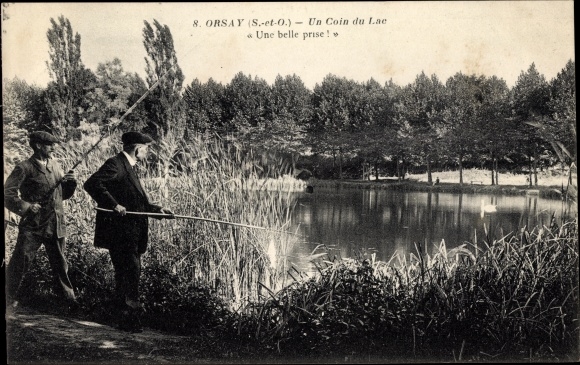 Ak Orsay Essonne, Un Coin du Lac, Une belle prise