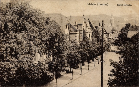 Postcard Idstein in the Rheingau Taunus district of Hesse, residential buildings in the Bahnhofstrasse