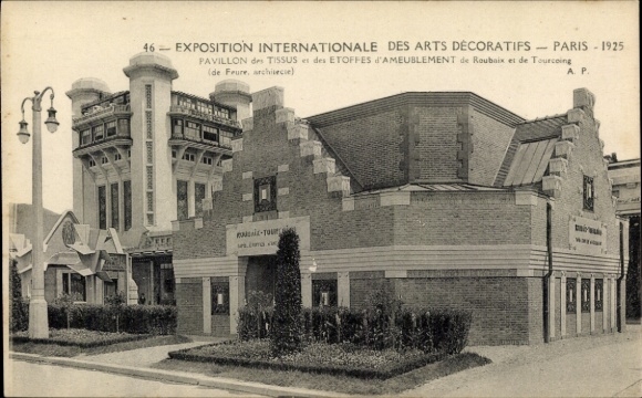 Postcard Paris, International Exhibition of Decorative Arts 1925, Fabric Pavilion