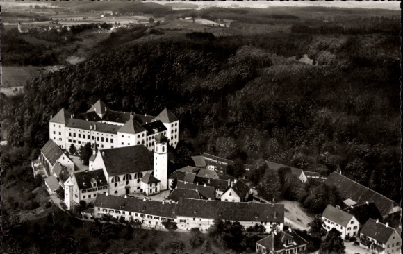 Ak Wolfegg im Allgäu, Luftaufnahme vom Schloss