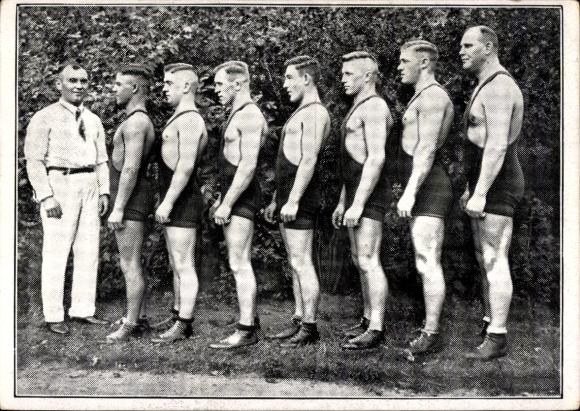 Postcard Athletenklub Hörde 04, German team champion in wrestling 1931/1932