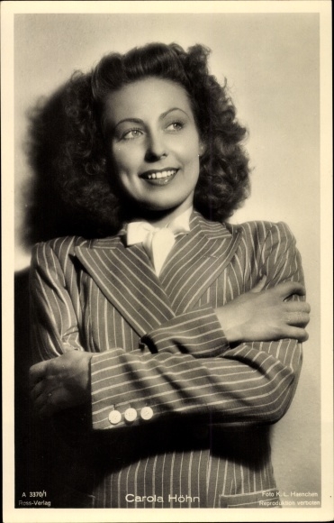 Postcard actress Carola Höhn, portrait, Ross 3370/1