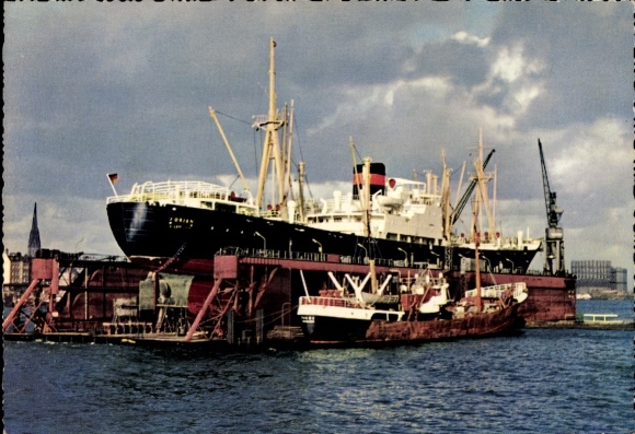 PC Hamburg, harbor section, docked ship