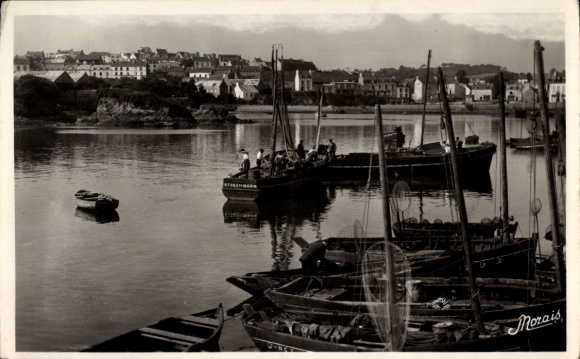 Postcard Tréboul Douarnenez Finistère, port