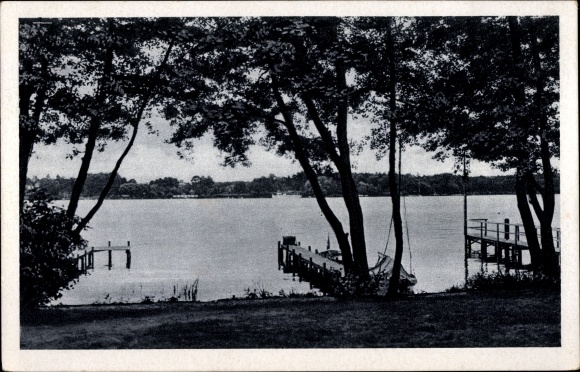 PC Berlin Spandau Hakenfelde, Havel, citizen deposit, Konradshöhe, boat ramp