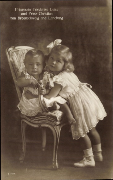 Postcard Princess Friederike Luise and Prince Christian of Braunschweig and Lüneburg