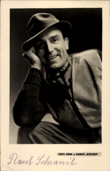 Foto Ak Schauspieler Raoul Schránil, Portrait mit Hut