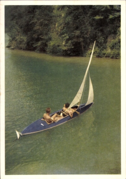 Postcard couple in a sailboat on the Danube