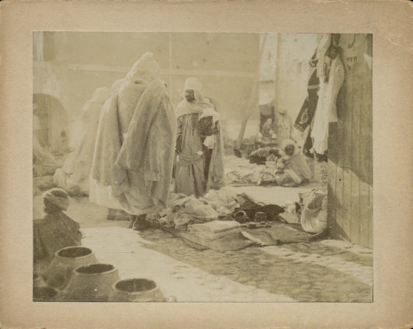 Photo around 1900, Algeria ?, Market, Arab traders
