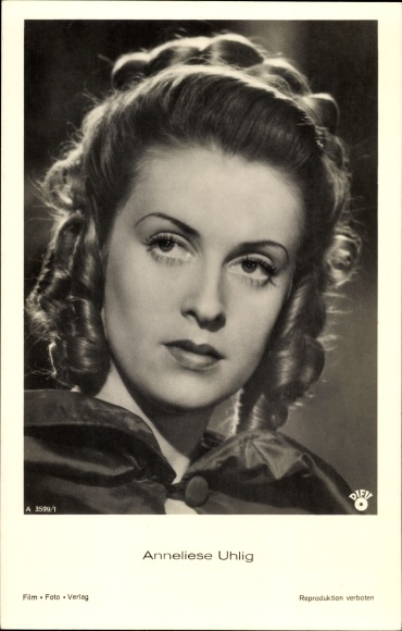 Postcard Actress Anneliese Uhlig, portrait