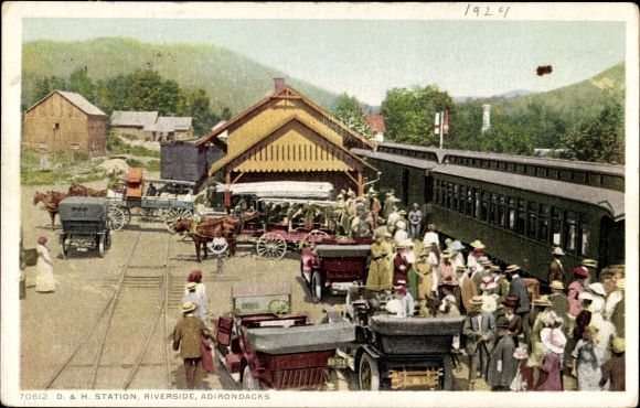 Postcard New York USA, Adirondacks, Train Station, Riverfront