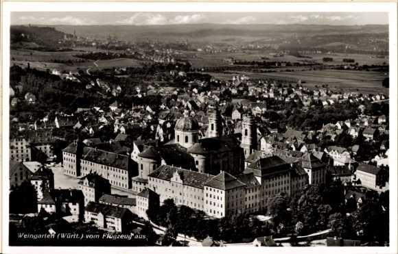 Postcard Weingarten Württemberg, general view of the town, aerial photograph