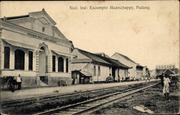 Postcard Padang Sumatra Indonesia, train station, track view