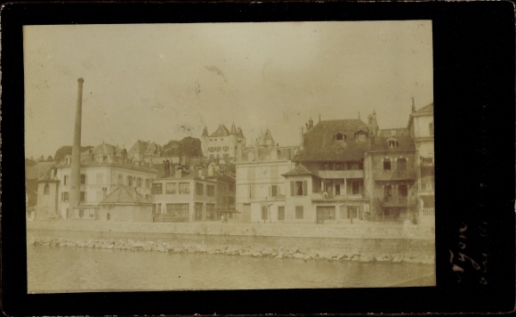 Photo Nyon Kt. Vaud Switzerland, city view