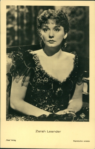 Ak Schauspielerin und Sängerin Zarah Leander, Portrait, Ross Verlag A 2264/1