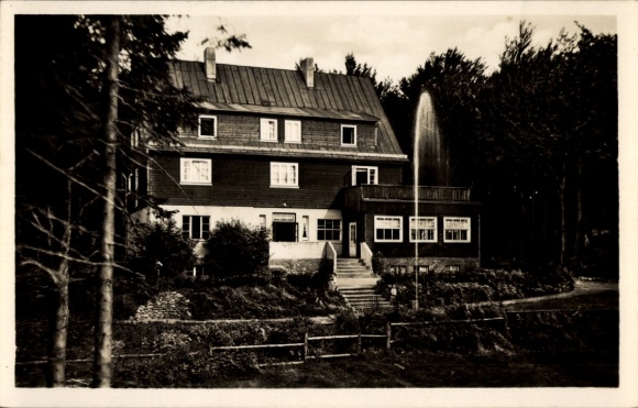 Postcard Brotterode Trusetal in Thuringia, garden view from the Haus am Reitstein