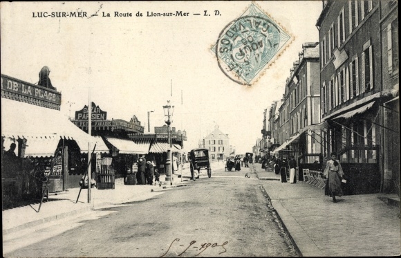 Postcard Luc sur Mer Calvados, The Road to Lion sur Mer, Geschäfte