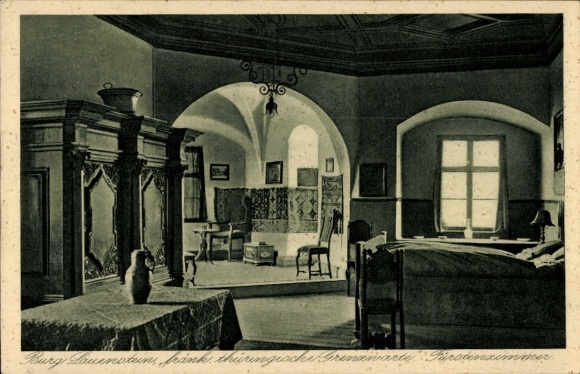 Ak Burg im Spreewald, interieur van een kamer, meubilair, raam, tafel, stoel, slaapplaats