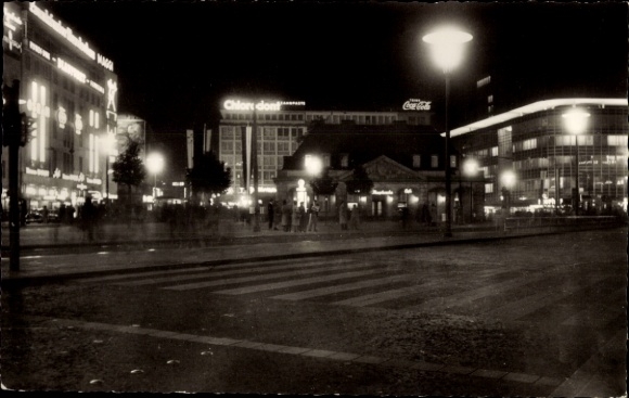 Postcard Frankfurt am Main, street scene at night, neon sign Chlorodont, Coca Cola