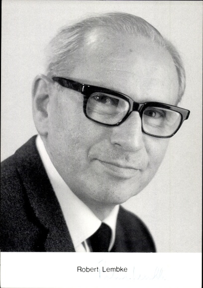 Postcard journalist and television presenter Robert Lembke, portrait, autograph
