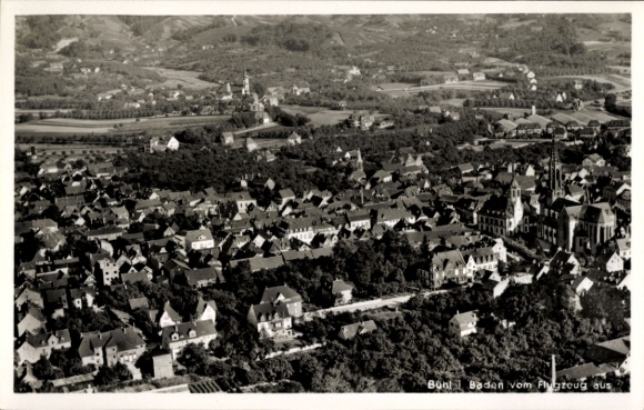Ak Bühl in Baden Schwarzwald, Fliegeraufnahme