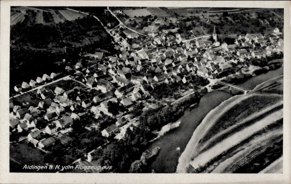Postcard Aldingen in Württemberg, aerial view of houses, river, rural landscape