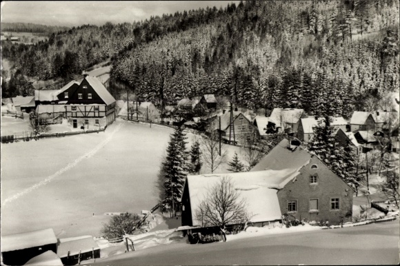 Ak Pobershau Marienberg im Erzgebirge, Ortsansicht im Schnee