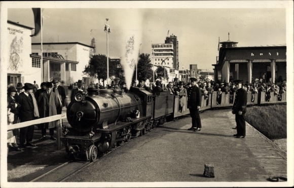Ansichtkaart Düsseldorf am Rhein, grote tentoonstelling GeSoLei 1926, Liliputbahn