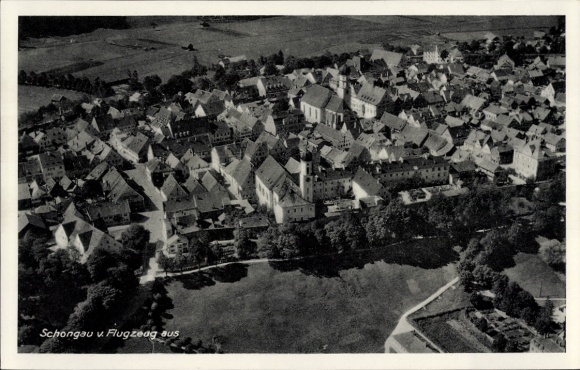 Ak Schongau am Lech Opper-Beieren, luchtfoto van huizen, bomen, water