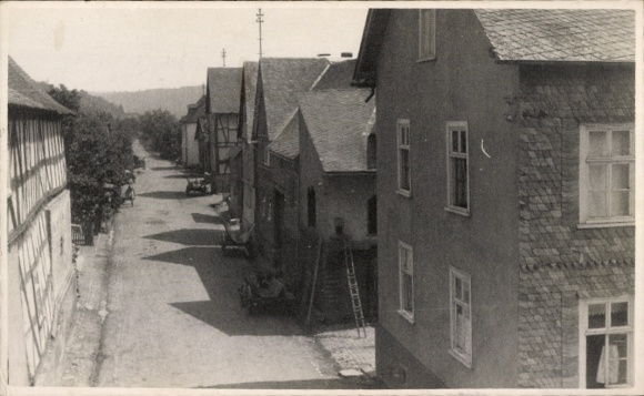 Photo Postcard Ehringshausen in Hesse, street area in the town