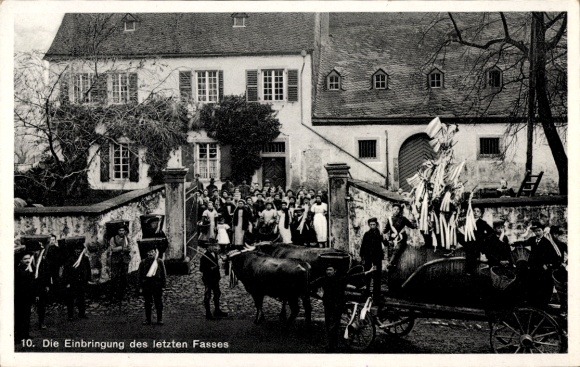 Postcard bringing in the last barrel, wine growing