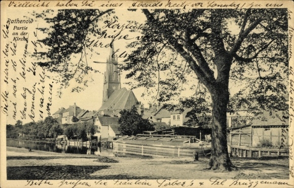 Ak Rathenow in Havelland, vooraanzicht van een kerk, waterkant, boten, bomen, gelabeld ...
