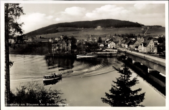 Postcard Saalburg in Thuringia, Saalburg on the reservoir, river, boats, landscape, trees