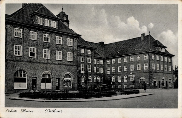 Postcard Lehrte in Lower Saxony, Town Hall