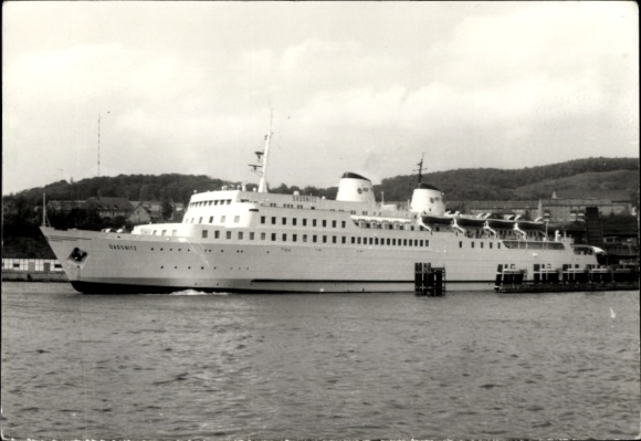Postcard ferry MS Sassnitz