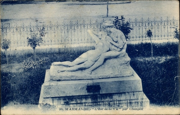 Ak Marmande Lot-et-Garonne, Skulptur von Liebespaar,  Künstler Champeil