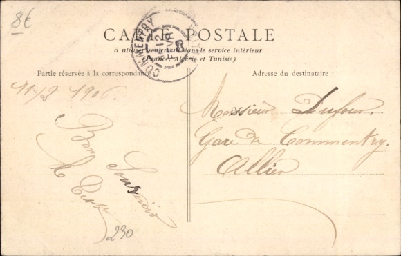 Postcard La Châtre Indre, front view of the Place du Palais de Justice, houses, street view