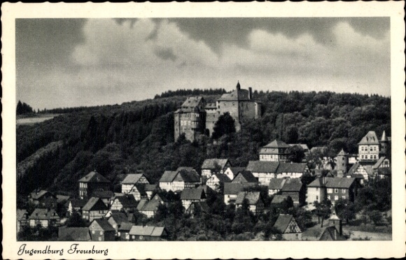 Postcard Freusburg Kirchen an der Sieg, castle on a hill, houses in the foreground, black and white picture