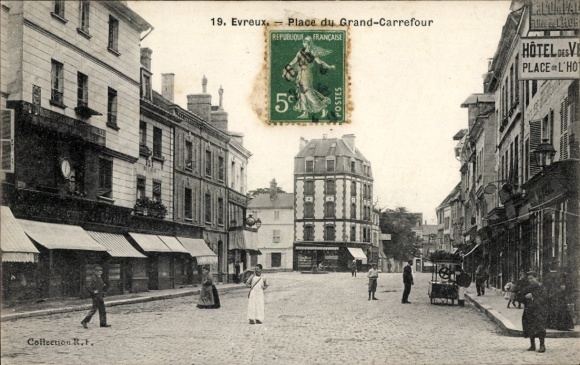 PC Évreux Eure, Place du Grand-Carrefour, building, stamp, people