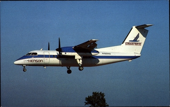 Postcard American Passenger Aircraft, Henson Airlines, DeHavilland DHC-8-102 Dash 8, Piedmont, N921HA