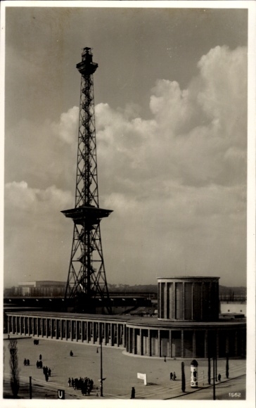 Postcard Berlin Charlottenburg Westend, radio tower, exhibition halls