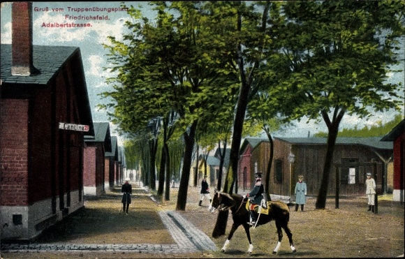Ak Friedrichsfeld Voerde am Niederrhein, Truppenübungsplatz, Adalbertstraße