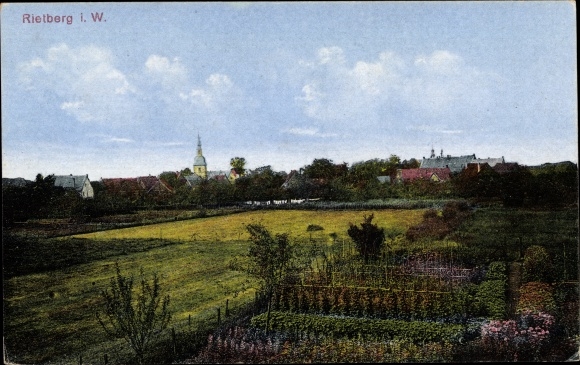 Ak Rietberg Westfalen, panoramisch uitzicht op de stad en omgeving, tuin