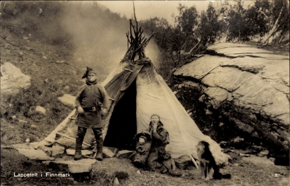 Postcard Lapland, Lappetelt i Finnmark, tent, family