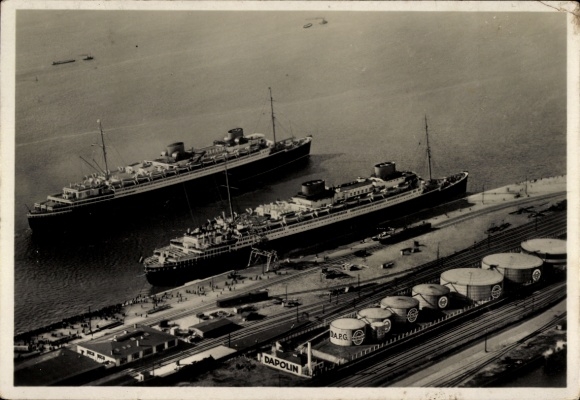 Ak Bremerhaven, Schnelldampfer Bremen und Europa, Norddeutscher Lloyd Bremen