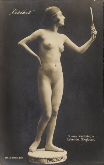 Postcard vanity, O. van Renbärg&#39;s living sculpture, female nude, hand mirror